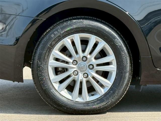 TOYOTA CROWN SEDAN HYBRID 2015 Image 31