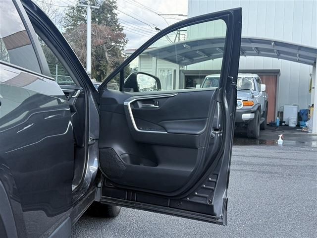 TOYOTA RAV4 2WD 2023 Image 31