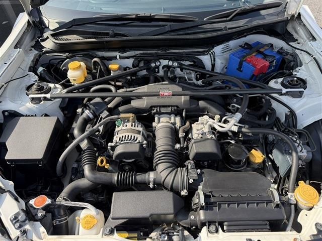 TOYOTA 86 2012 Image 31