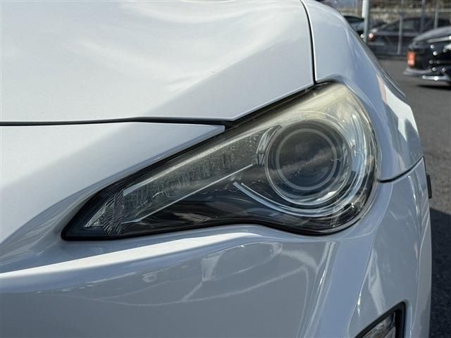 TOYOTA 86 2012 Image 31
