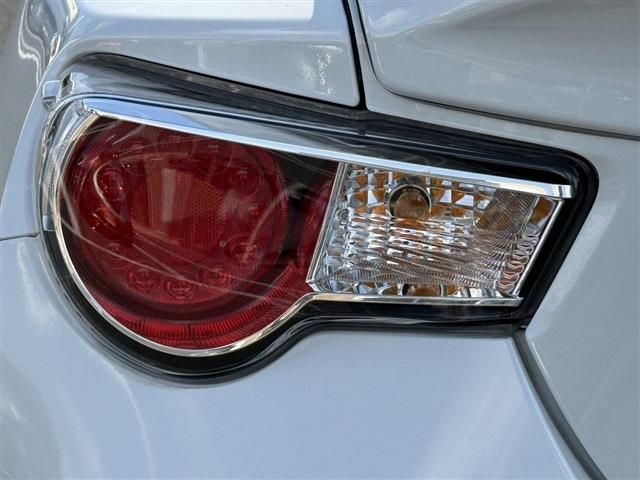 TOYOTA 86 2012 Image 31