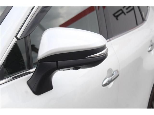 TOYOTA HARRIER HYBRID 2023 Image 31