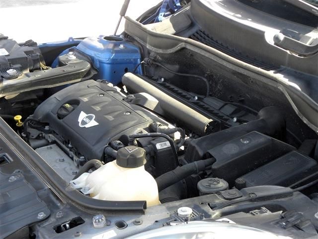 BMW MINI COOPER CROS 2014 Image 31