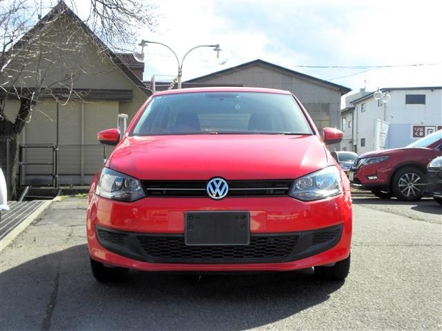 VOLKSWAGEN POLO 2013 Image 31