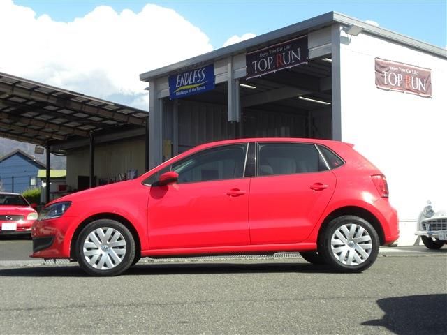 VOLKSWAGEN POLO 2013 Image 31