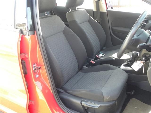 VOLKSWAGEN POLO 2013 Image 31