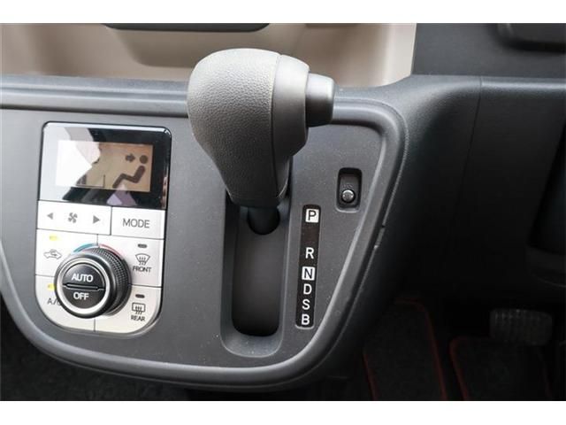 TOYOTA PASSO 2018 Image 31