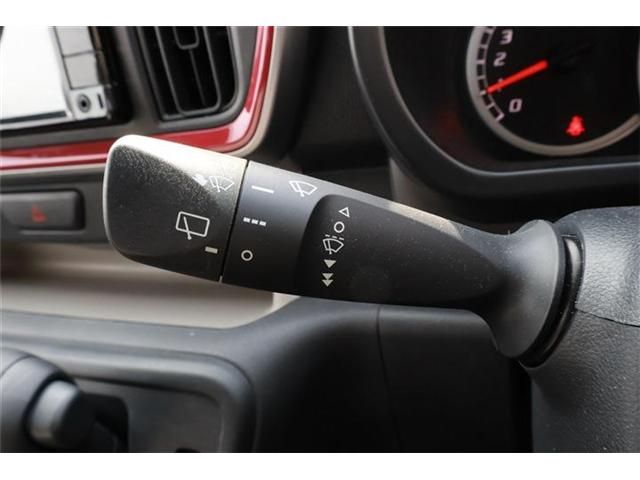 TOYOTA PASSO 2018 Image 31