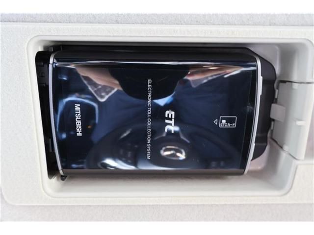 MAZDA DEMIO 2015 Image 31