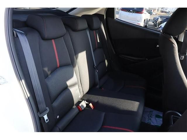 MAZDA DEMIO 2015 Image 31