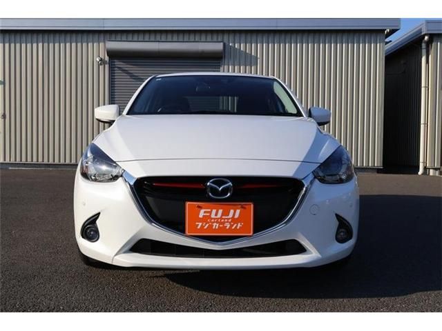 MAZDA DEMIO 2015 Image 31