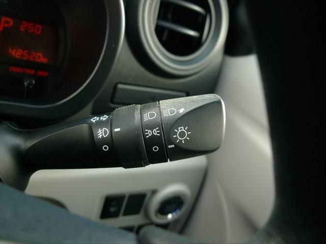 TOYOTA PASSO 4WD 2018 Image 31