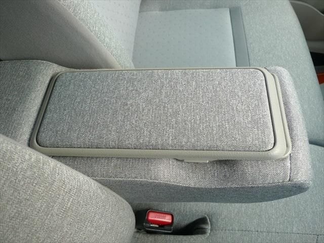 TOYOTA PASSO 4WD 2018 Image 31