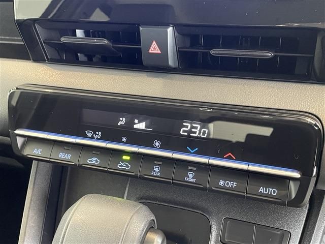 TOYOTA NOAH 2023 Image 31