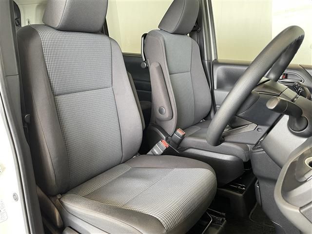 TOYOTA NOAH 2023 Image 31