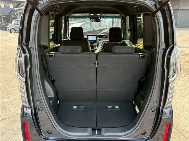 HONDA N BOX CUSTOM 2021 Image 31