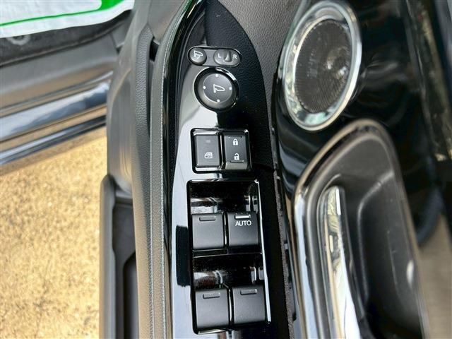 HONDA N BOX CUSTOM 2021 Image 31