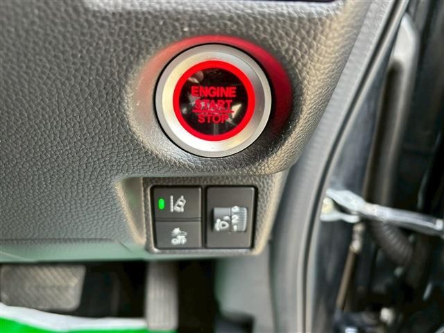 HONDA N BOX CUSTOM 2021 Image 31