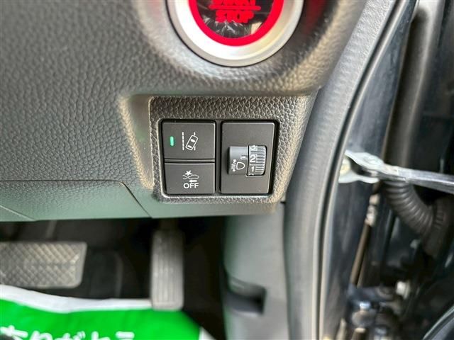 HONDA N BOX CUSTOM 2021 Image 31