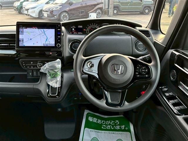 HONDA N BOX CUSTOM 2021 Image 31