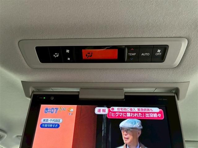 TOYOTA NOAH 2016 Image 31