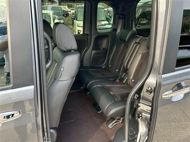 HONDA N BOX CUSTOM 2020 Image 31