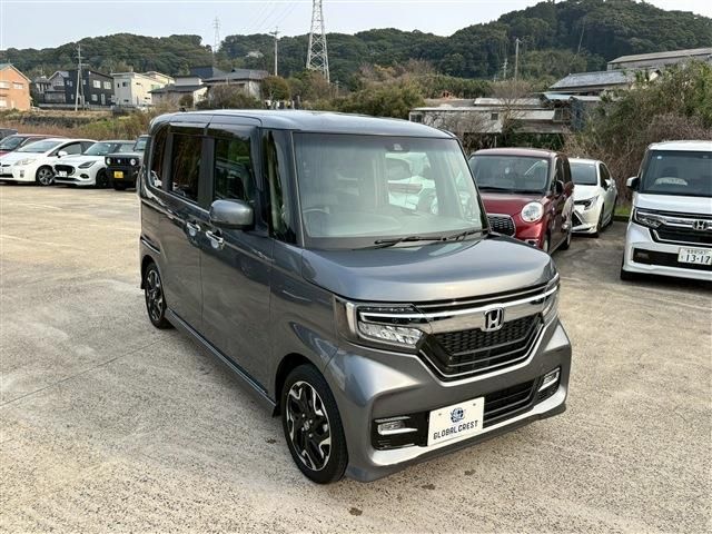 HONDA N BOX CUSTOM 2020 Image 31