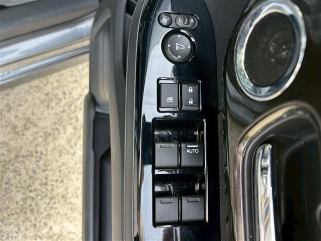 HONDA N BOX CUSTOM 2020 Image 31