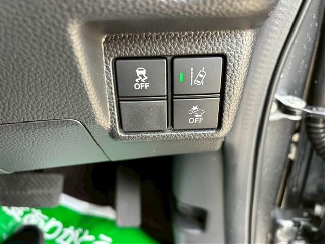 HONDA N BOX CUSTOM 2020 Image 31