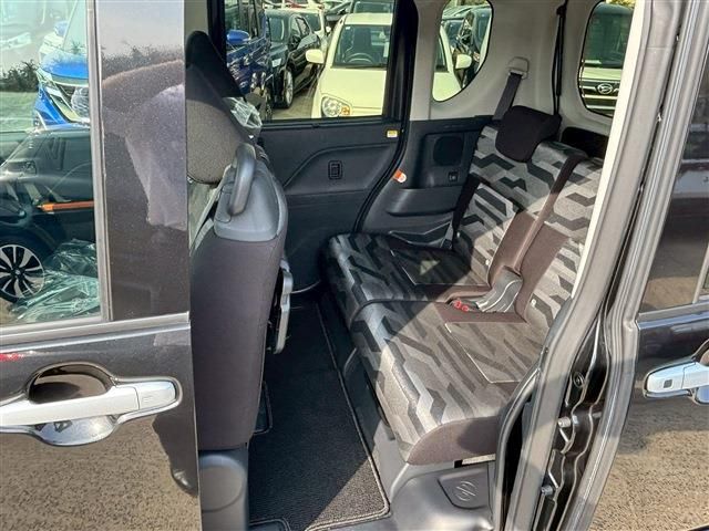 DAIHATSU TANTO FAN CROSS 2023 Image 31