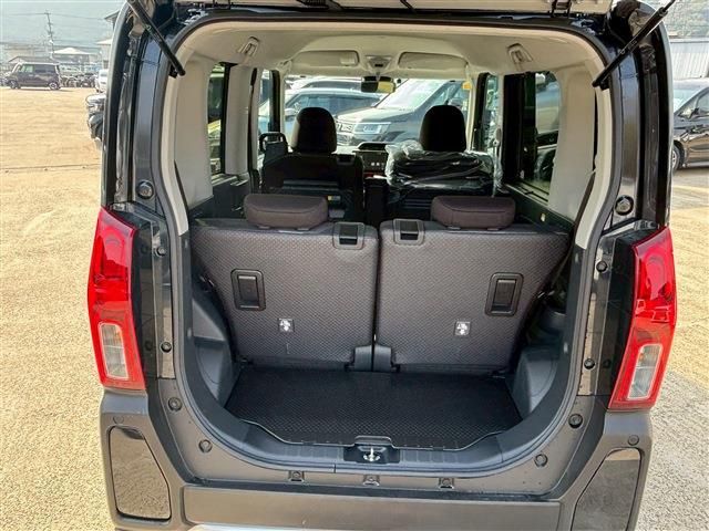 DAIHATSU TANTO FAN CROSS 2023 Image 31