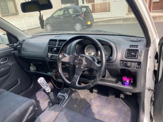 SUZUKI SWIFT 2004 Image 31