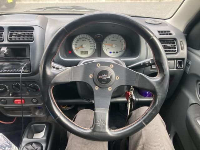 SUZUKI SWIFT 2004 Image 31