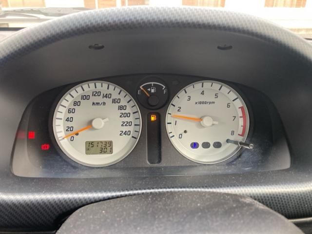 SUZUKI SWIFT 2004 Image 31