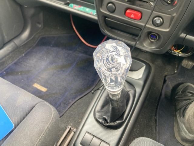 SUZUKI SWIFT 2004 Image 31