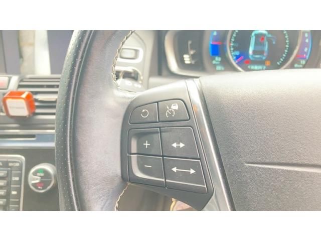 VOLVO XC60 2014 Image 31