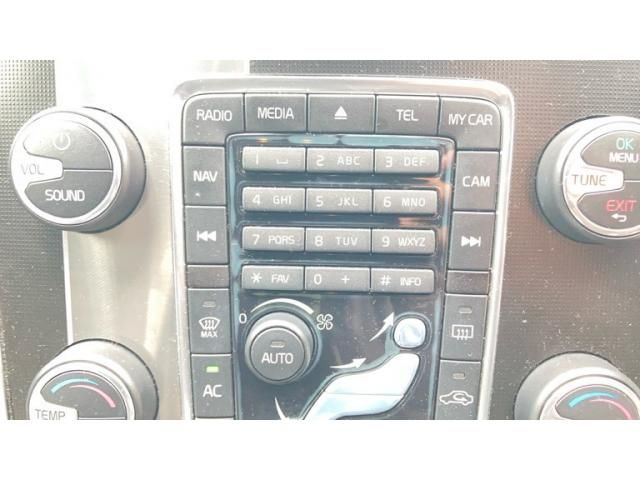 VOLVO XC60 2014 Image 31