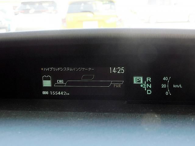 TOYOTA PRIUS 2011 Image 31