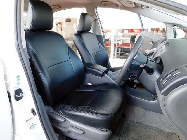 TOYOTA PRIUS 2011 Image 31