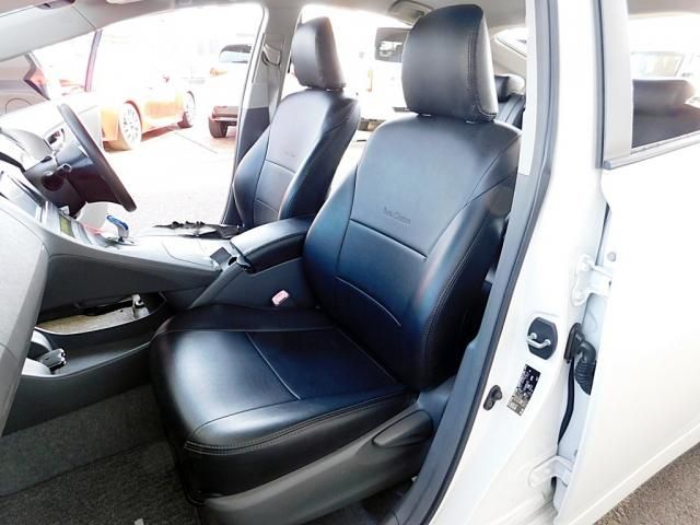 TOYOTA PRIUS 2011 Image 31