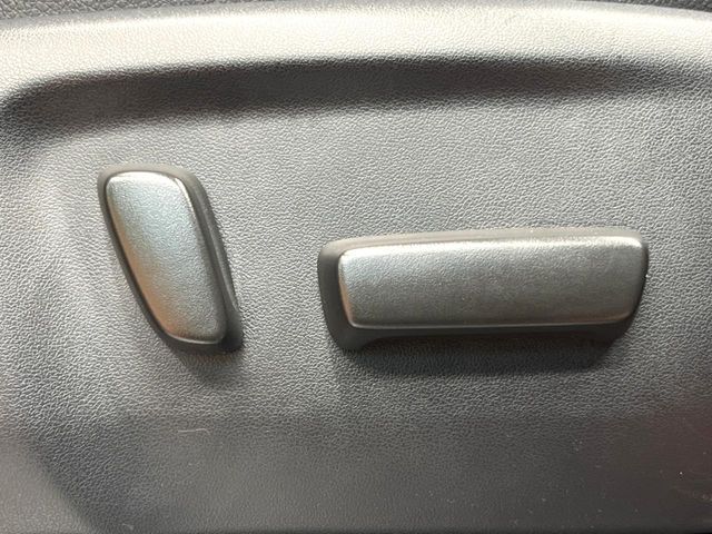 TOYOTA HILUX 4WD 2022 Image 31