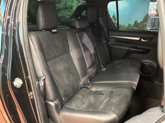 TOYOTA HILUX 4WD 2022 Image 31