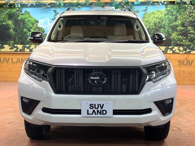 TOYOTA LANDCRUISER PRADO 2023 Image 31