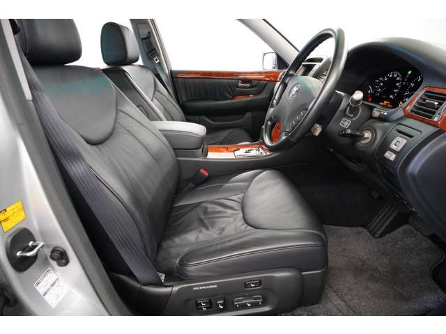 TOYOTA CELSIOR 2005 Image 31