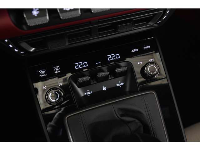 PORSCHE 911 2023 Image 31