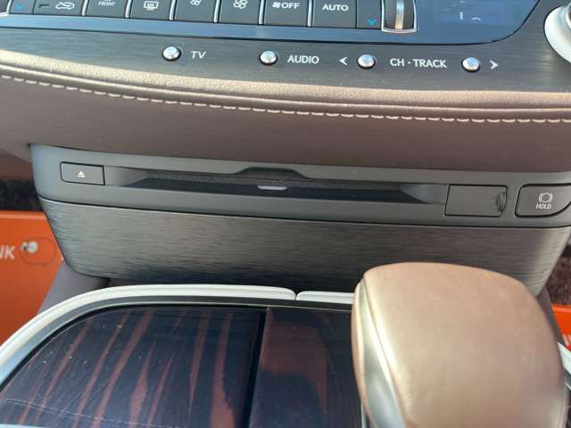 TOYOTA LEXUS LS500 2020 Image 31