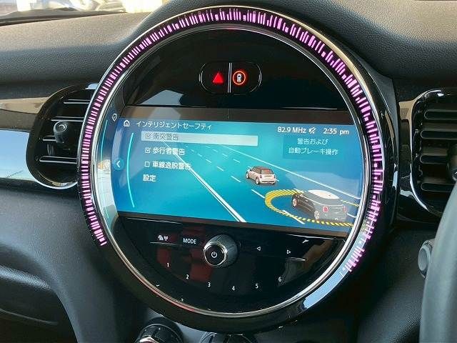 BMW MINI COOPER 5DOOR 2023 Image 31