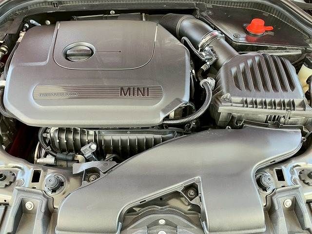 BMW MINI COOPER 5DOOR 2023 Image 31