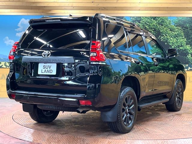 TOYOTA LANDCRUISER PRADO 2023 Image 31