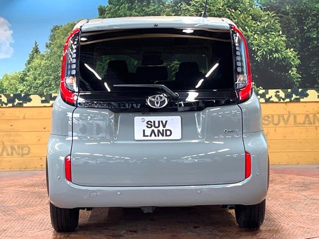 TOYOTA SIENTA HYBRID 2024 Image 31